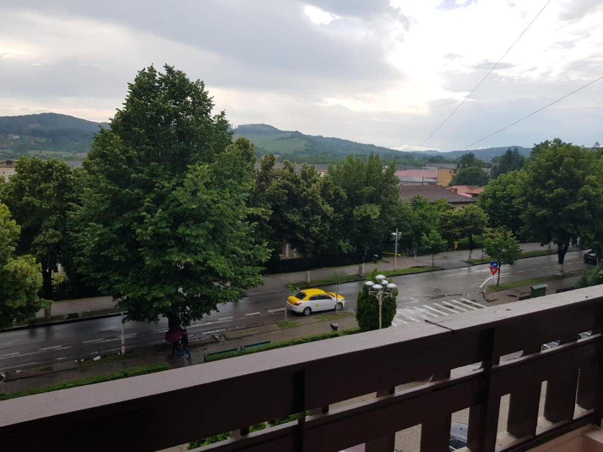 Apartament Posada Curtea de Argeş Exteriör bild