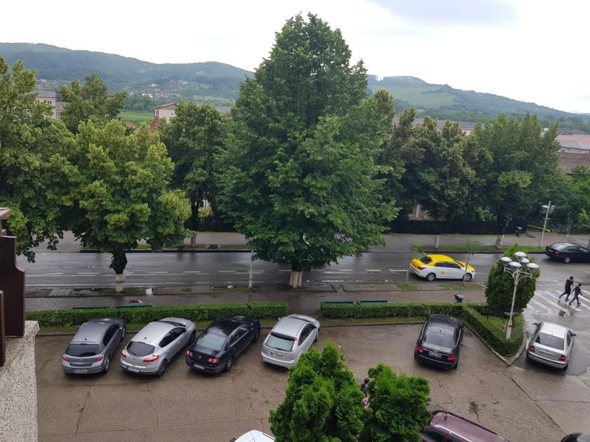 Apartament Posada Curtea de Argeş Exteriör bild